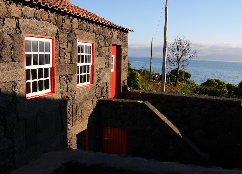 Casas Das Portas Do Mar E Das Portas Do Sol São Roque do Pico Habitación foto